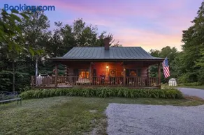 Lakefront Log Cabin on 2 acres - Image 5