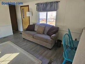 Charming Countryside Retreat - Image 2