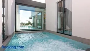 Modern villa Ruzic with pool near Porec - Image 2