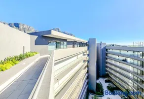 Newlands Peak - Elegance - Image 3