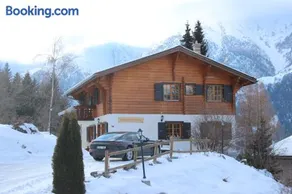 Chalet Charming - Image 1