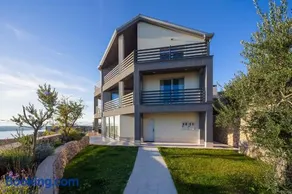 Villa Viktoria - Image 1