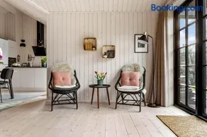 1613-Aakirkeby-Havrebakken-13 - Image 3