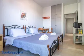 Selianitika Bay Apartment B3 - Image 2