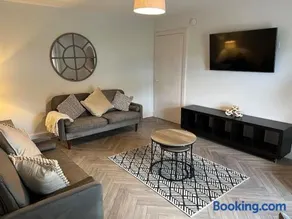 1 Links Place - Image 3