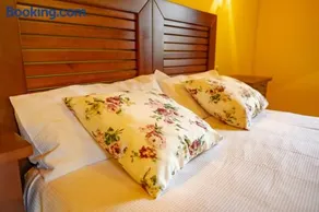 Apartamentos La Güertona - Image 3