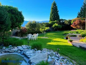 Spacious and quiet garden view room - Image 1