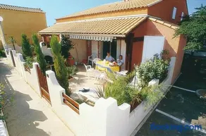 HOLIDAYLAND BAIE DES OLIVIERS VILLA 36m2 1chambre fermée 6 couchages ou VILLA 41M2 2chambres fermées 7 couchages - Image 3