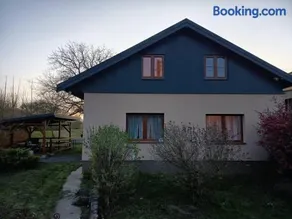 Chata na hradzi - Image 1