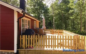 Pet Friendly Home In Ljungby With Sauna - Image 4