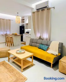 Tresoria Andros Boutique Apartment - Image 5