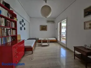 Διαμέρισμα δίπλα στη θάλασσα, παραλία Μαρκοπούλου - Image 1
