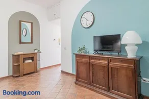 Al Civico 11, nel cuore della piazza principale di Lainate, minimal e confortevole, comodo per Rho Fiera Milano - Image 3