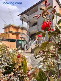 Heaven Hotel Skardu - Image 1