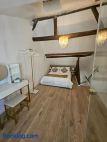 Love Nest - Image 1