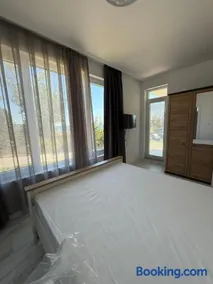 Aurum Villas Smokinya Beach - Image 2