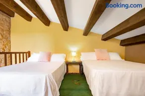 'La Petita' Cruilles Costa Brava Chic Welcoming Cottage Medieval Village - Image 2