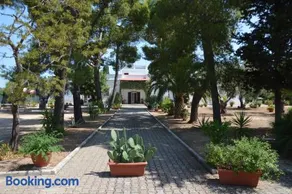 Casina Lupis - Image 4