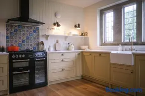 Costers Lodge - Image 4