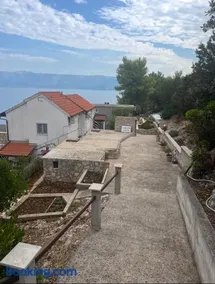 Roso Seafront House - Image 5