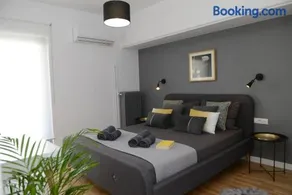 Boutique Apartment in Chalandri - Image 3