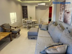 SeaNfinity Spotless, 1BR Apt with Beach View - Image 1