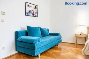 Comfortable 2BR Apartment Near Wiener Stadthalle - Image 2