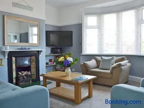 The Beach House - Image 2