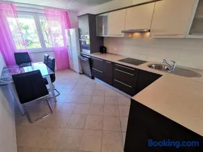 NIKO 5 Apartment 70m from the beach - Image 2