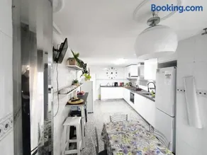 Apartamento céntrico 5 habitaciones - 204 m2 a 300 m de la playa - Image 3