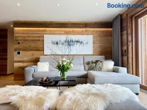 Luxury chalet apartment 4 Valleys - Image 1