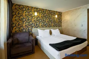 Royal Spa Hotel - Image 5