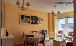 Apartamento con vistas, ascensor y parking en Portosín - Image 4