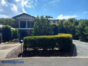 9 Ibis Court - Rainbow Beach - Image 2