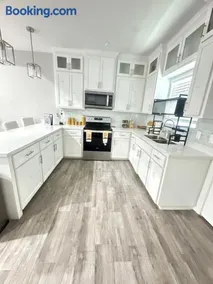 Premier Luxe Villa - Image 2