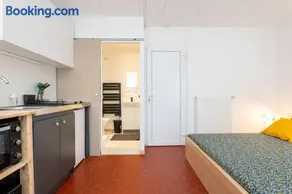 Superbe studio cosy et calme - Image 2