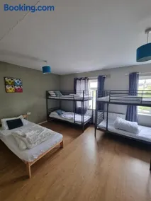 Rougey Lodge Hostel - Image 4