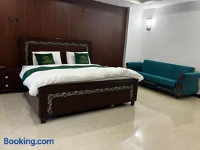 Landmark Hotel & Resort - Image 4