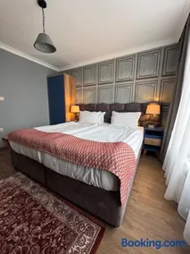 Avenue Aparthotel - Image 1
