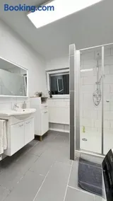Apartment 13 - 3 Schlafzimmer - modern und komfortabel - Image 3