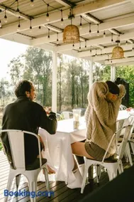 Hunter Moon Country House, Hunter Valley - Image 4