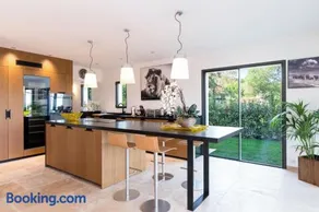 Villa Orchard - Image 4