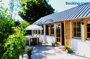 Tiny Botanic House - Image 1