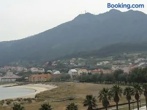 1ª LÍNEA DE PLAYA, VISTAS AL MAR Y MUY CÉNTRICO. - Image 1