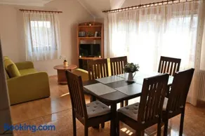 Liszkai Apartman - Image 2