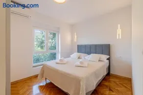 Luxury Apartment Ana - Image 2