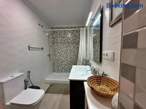 3 bedroom Private Home Cómpeta Free Parking - Image 4
