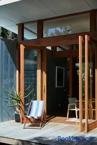 Blueys Shack - Image 1