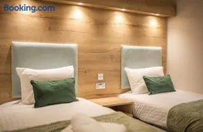 Tan Rallt Holiday Park & Spa - Image 2