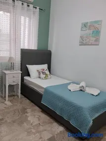 Sophie's Village House - Image 3